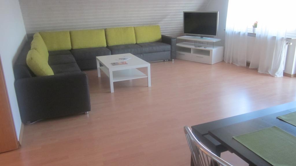 Komfort Apartment 1 Dg Juergen Kunzi Filderstadt Exterior foto